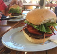 Mart's Cafe - Accommodation Sunshine Coast
