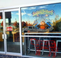 Elwoods Eatery - Accommodation Sunshine Coast