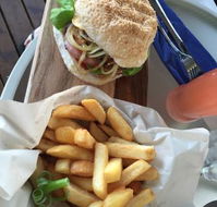 Lake Vue Cafe - Accommodation Sunshine Coast