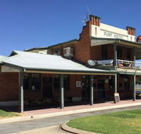 Punt Hotel - Accommodation Sunshine Coast