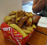 McManos Chicken Bar - Accommodation Sunshine Coast