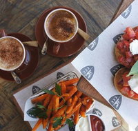 Criniti's - Manly - Accommodation Sunshine Coast