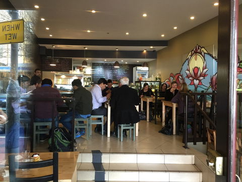 Hari's Vegetarian - Accommodation Sunshine Coast 0