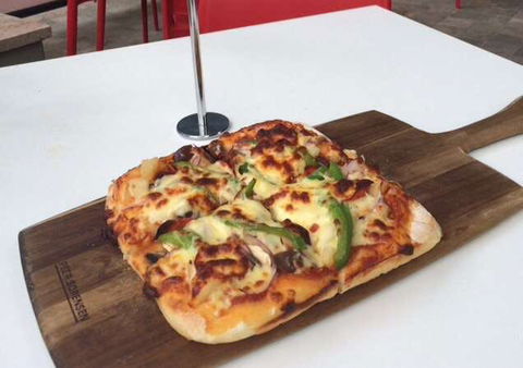 Cafe Rossa - Accommodation Sunshine Coast 0