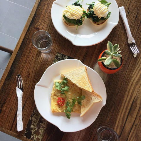 Tony's Fish Shop - Accommodation Sunshine Coast 0