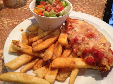 Queen's Steakhouse - Accommodation Sunshine Coast 0