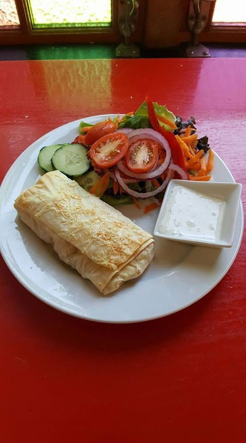 Braisen Hussy Garden Cafe - Accommodation Sunshine Coast 0