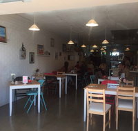 Ronnie's Place - Accommodation Sunshine Coast