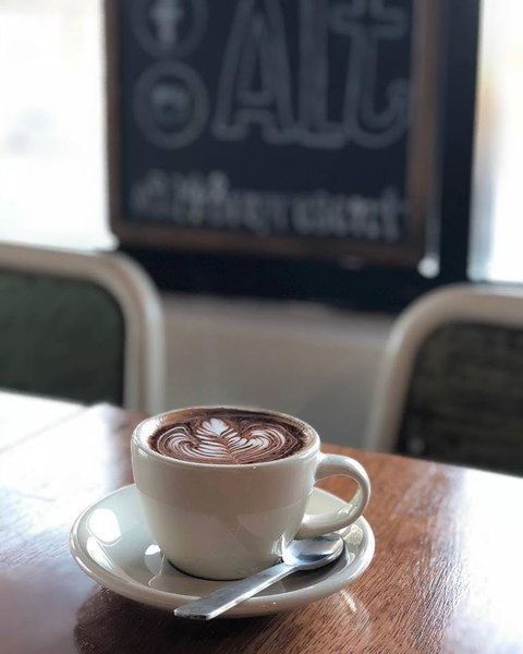 Alt Cafe - Accommodation Sunshine Coast 0