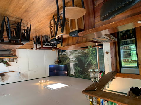 Giants Table Restaurant - Accommodation Sunshine Coast 0
