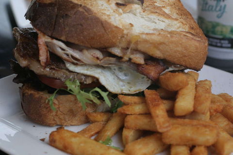 Oasis By The River Restaurant & Cafe - Accommodation Sunshine Coast 0