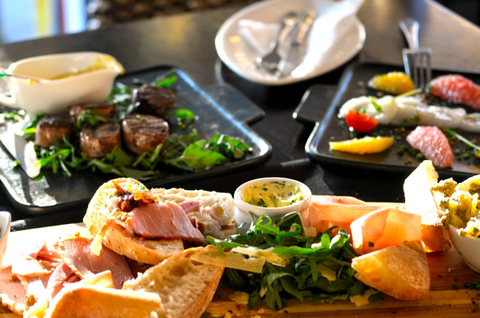 Breeze Bar - Accommodation Sunshine Coast 4
