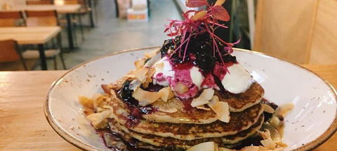 Bread & Stone - Accommodation Sunshine Coast 1