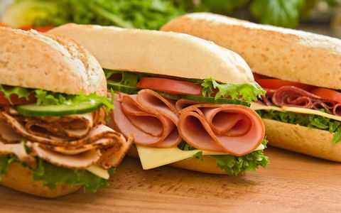 Subway - Biggera Waters - Accommodation Sunshine Coast 0