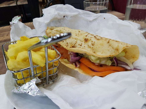 The Green Leaf Cafe - Accommodation Sunshine Coast 0