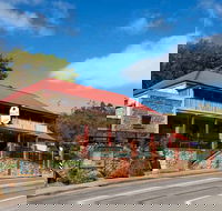 Royal Oak Hotel - Accommodation Sunshine Coast