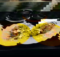 Hana Japanese Sushi Restaurant - Accommodation Sunshine Coast