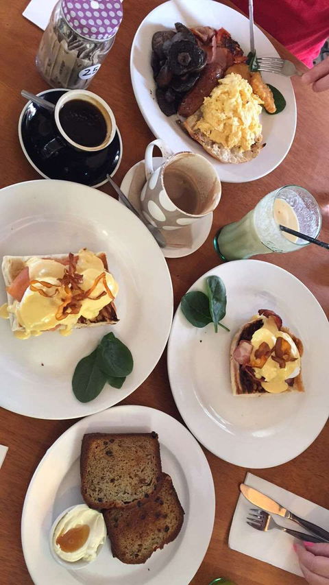 Cafe Chez Vous - Accommodation Sunshine Coast 0