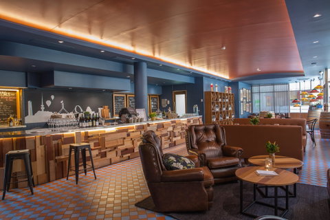 The Canberra Wine House - Accommodation Sunshine Coast 0