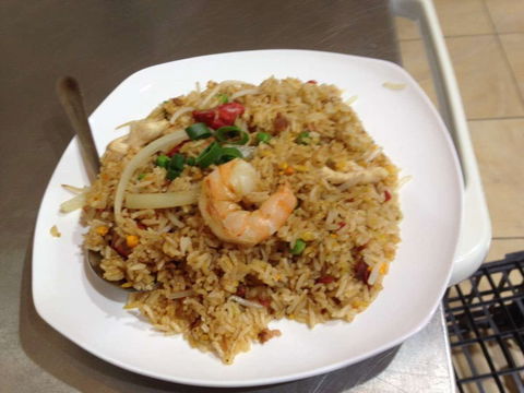 Heng's Asian Cuisine Restaurant - Accommodation Sunshine Coast 0