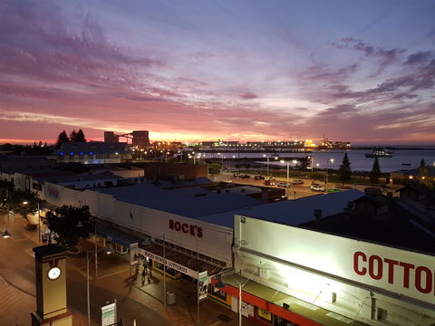 HarbourView Restaurant And Bar - Accommodation Sunshine Coast 1