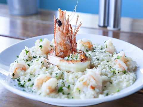 Northbeach Pavilion Pizza Restaurant, Bar And Kiosk - Accommodation Sunshine Coast 2