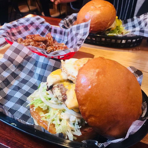 Burger Bliss - Accommodation Sunshine Coast 0