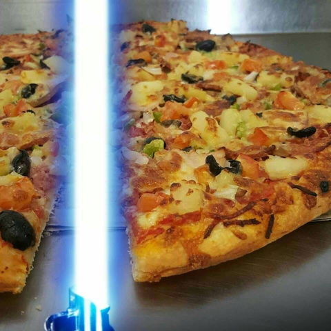 Centrepoint Pizza - Accommodation Sunshine Coast 0