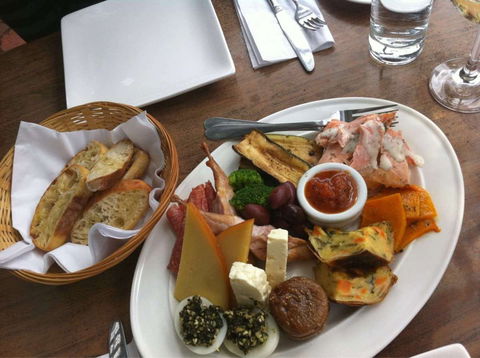 Base Camp Cafe - Accommodation Sunshine Coast 0