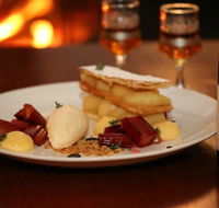 Moore Park Inn - Accommodation Sunshine Coast