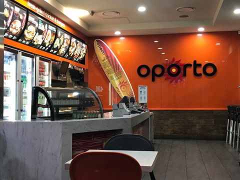Oporto - Accommodation Sunshine Coast 0