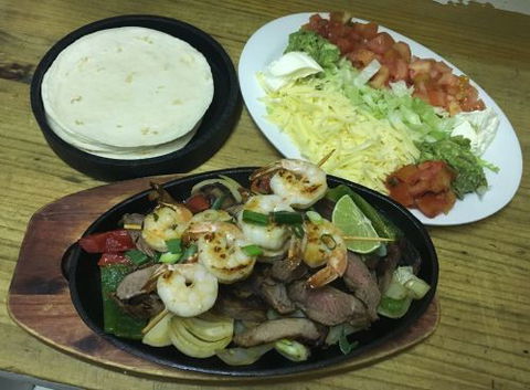 Ritzy Gritz Mexican Stonegrill - Accommodation Sunshine Coast 2