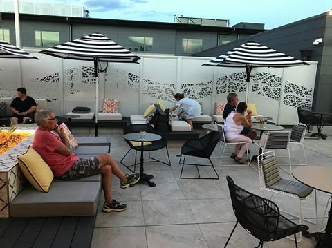 Smoky’s Bar & Grill - Accommodation Sunshine Coast 0
