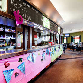 Irish Finnegan’s - Accommodation Sunshine Coast 2