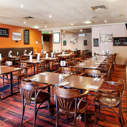 Upper Ross Hotel - Accommodation Sunshine Coast 3
