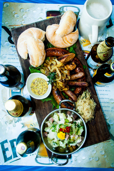 Denmans Beer Cafe - Accommodation Sunshine Coast 4
