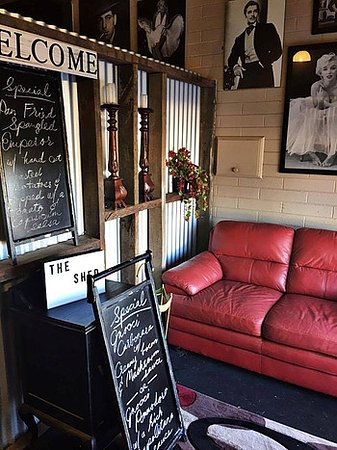 Northside Tavern Shed Restaurant - Accommodation Sunshine Coast 0