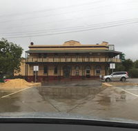 The Palace Hotel - Accommodation Sunshine Coast