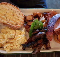 Froth  Fodder Cafe - Accommodation Sunshine Coast