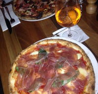 Julius Pizzeria - Accommodation Sunshine Coast