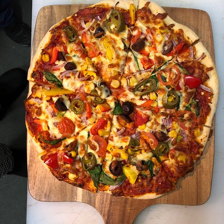 I Pizza Club - Accommodation Sunshine Coast 0