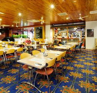 Coutts Commercial Tavern - Accommodation Sunshine Coast