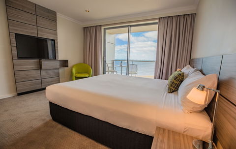 Aurora Ozone Hotel - Accommodation Sunshine Coast 2