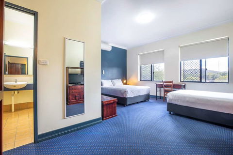 Atherton Hotel - Accommodation Sunshine Coast 4
