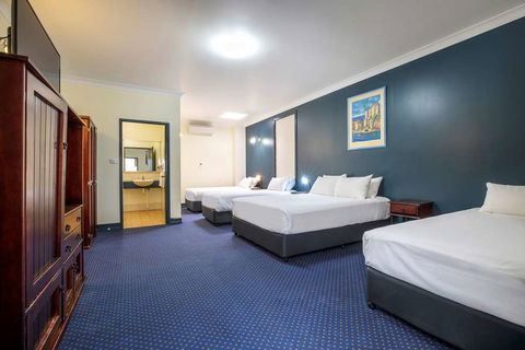 Atherton Hotel - Accommodation Sunshine Coast 7