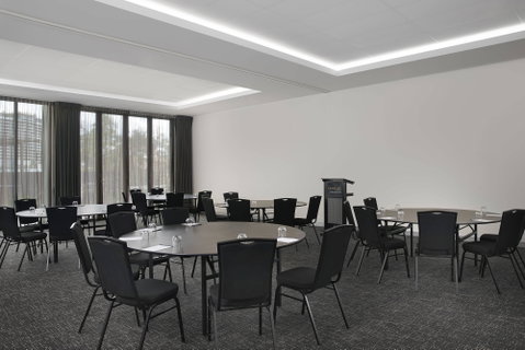 Courtyard Brisbane South Bank - Accommodation Sunshine Coast 11