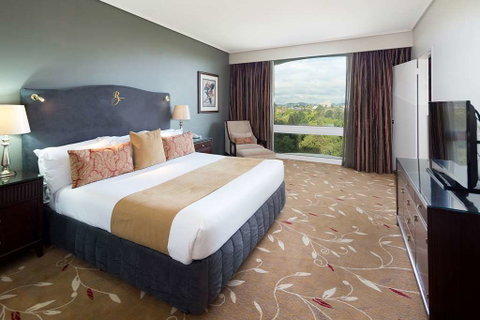 Royal on the Park - Accommodation Sunshine Coast 13
