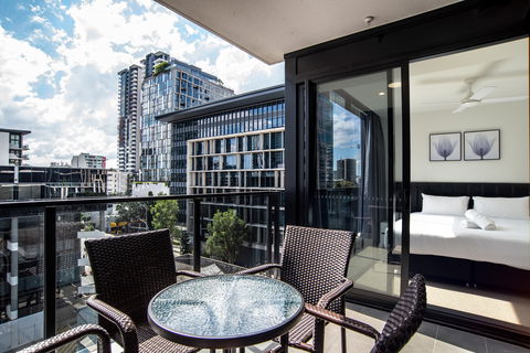 Arise Atlas - Accommodation Sunshine Coast 1