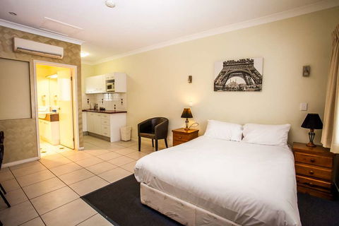Darra Motel And Conference Centre - Accommodation Sunshine Coast 4