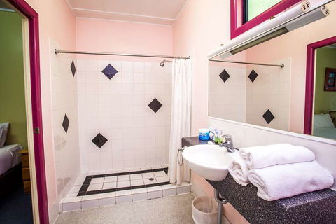 Darra Motel And Conference Centre - Accommodation Sunshine Coast 9